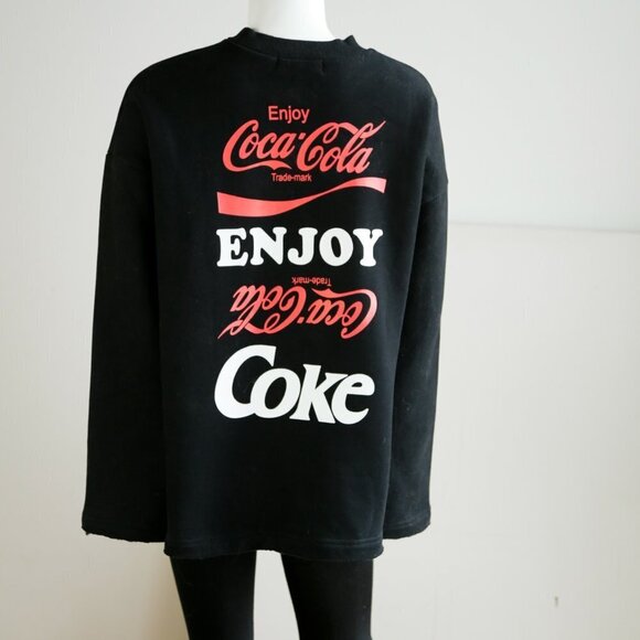 Cloud Season ParisCoca  Cola Super soft Pullover - Picture 3 of 8